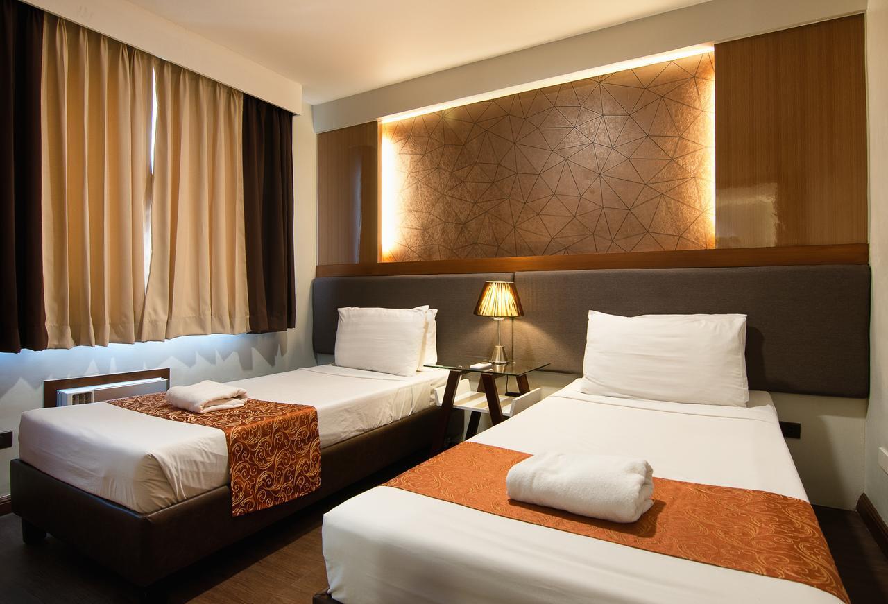 Fernandina 88 Suites Hotel Quezon City Εξωτερικό φωτογραφία