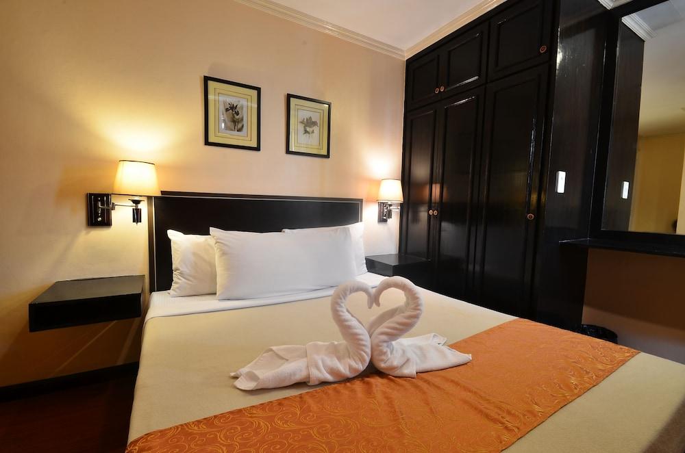 Fernandina 88 Suites Hotel Quezon City Εξωτερικό φωτογραφία