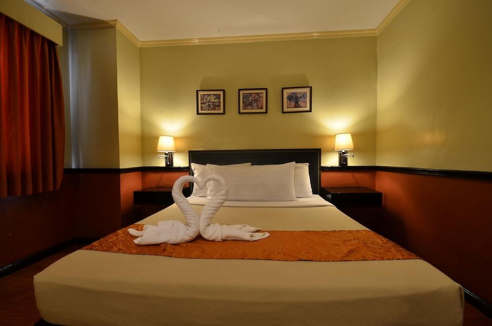 Fernandina 88 Suites Hotel Quezon City Εξωτερικό φωτογραφία