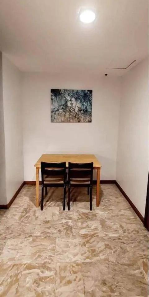 Fernandina 88 Suites Hotel Quezon City Εξωτερικό φωτογραφία