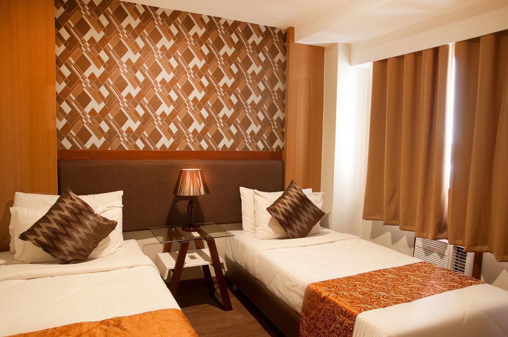 Fernandina 88 Suites Hotel Quezon City Εξωτερικό φωτογραφία